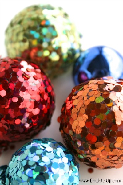 Upcycle-doll-size-Christmas-decorations-glittering-bulbs