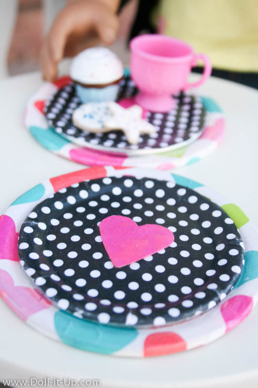 Cute-and-easy-plates-for-dolls-19